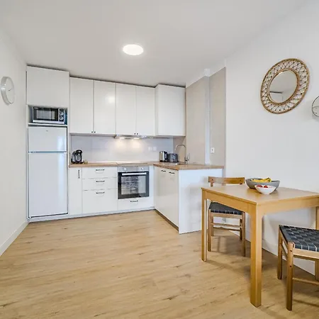 Stunning Cliffs And Ocean View In Gigantes 아파트 *